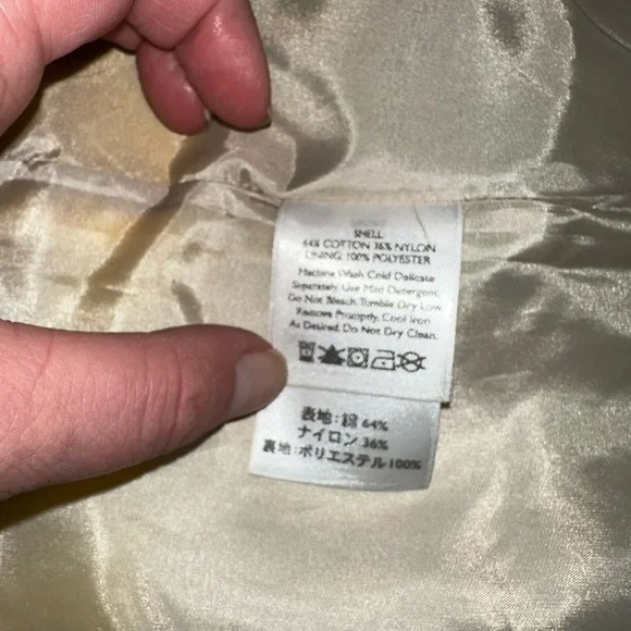 Eddie Bauer Vintage Beige and Yellow Women's Rain Jacket size XL - Picture 12 of 13